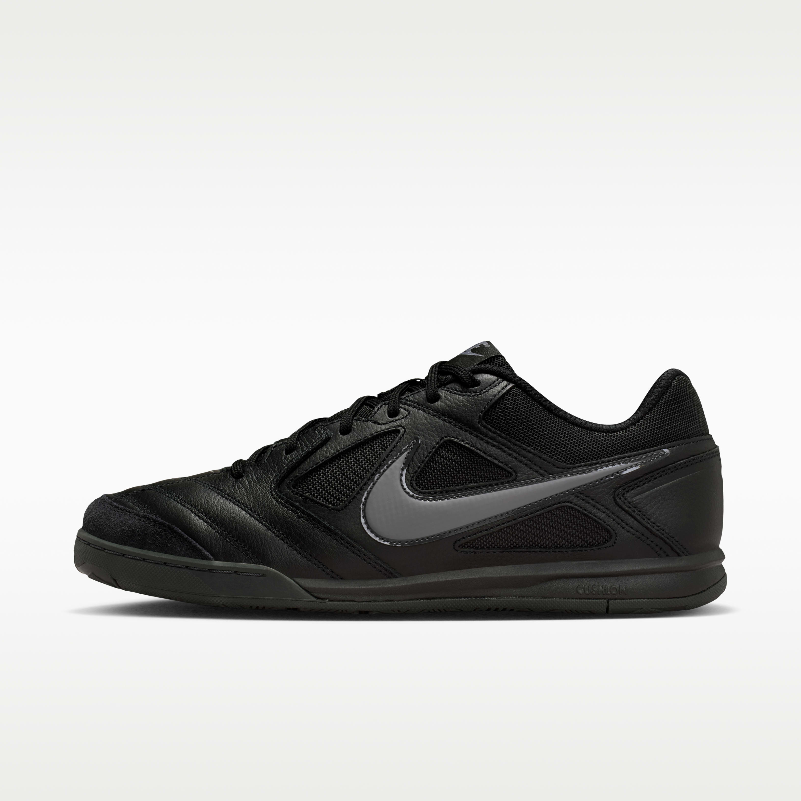 Nike Gato Men's Shoes | The Summit